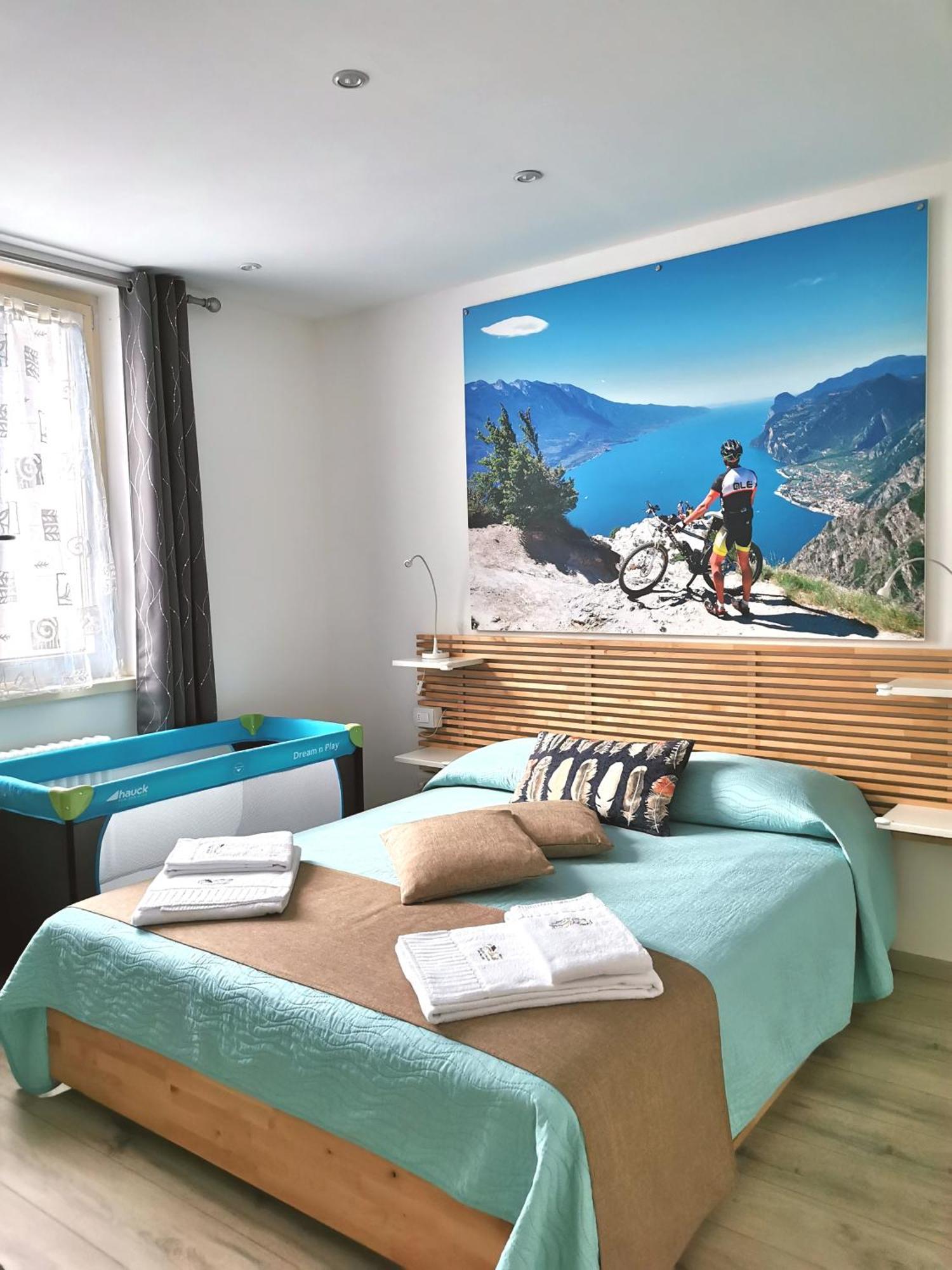Antica Casa Alboletta Apartment Riva del Garda Cameră foto
